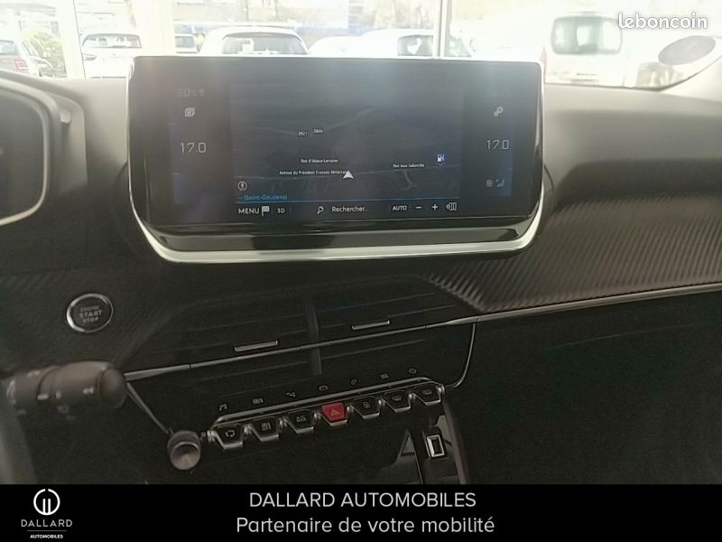 Peugeot 2008 1.2 PureTech 130ch S&S Allure (image 13)
