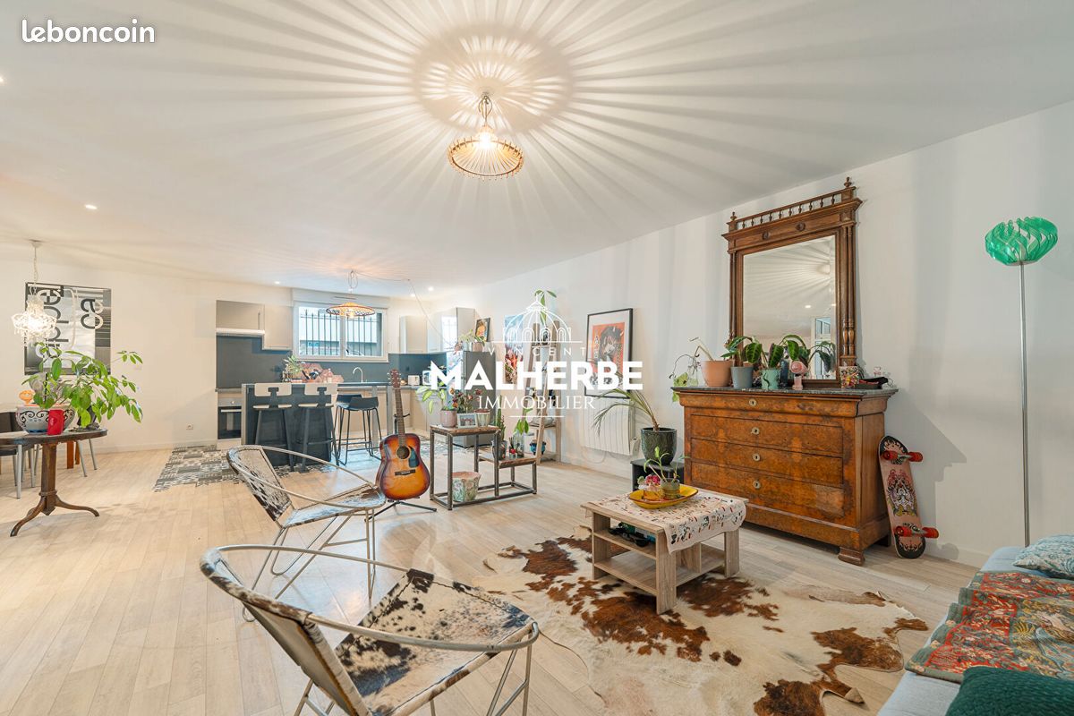 Appartement 4 pièces 90 m² · à Nancy · 90 m² · 220 000 €