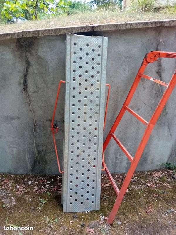 Petit échafaudage pliable et réglable (image 2)