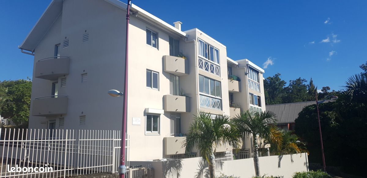 Appartement 4 pièces 81 m² · à Saint-Denis · 81 m² · 971 €/mois