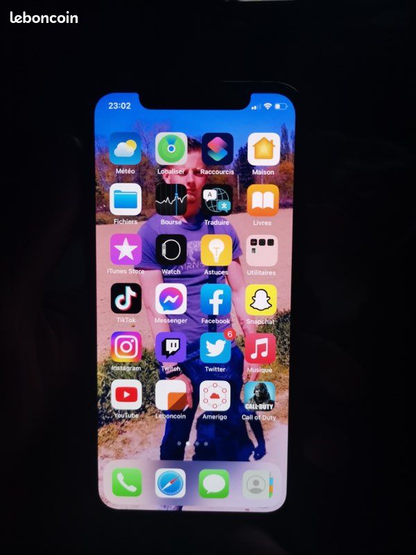 IPhone 11 Pro (image 1)