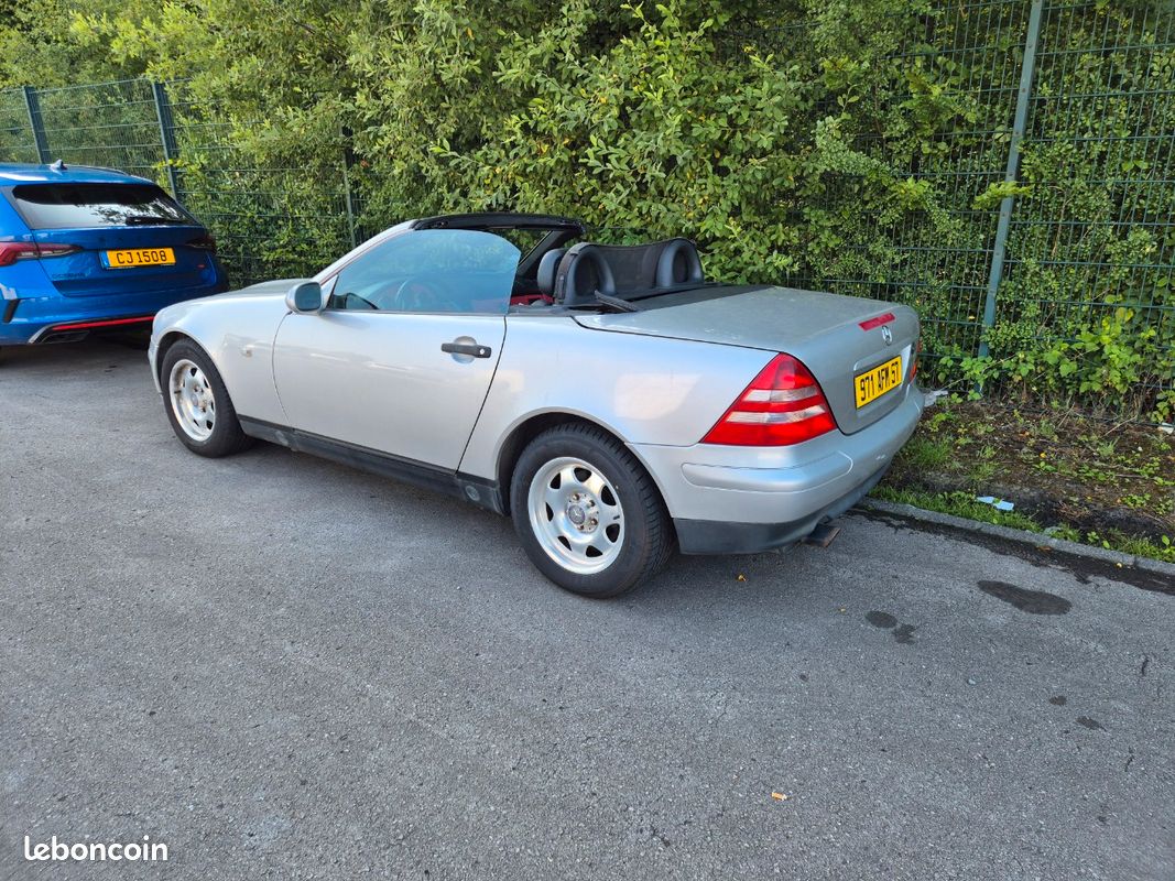 Mercedes SLK R170 2.0 essence (image 2)