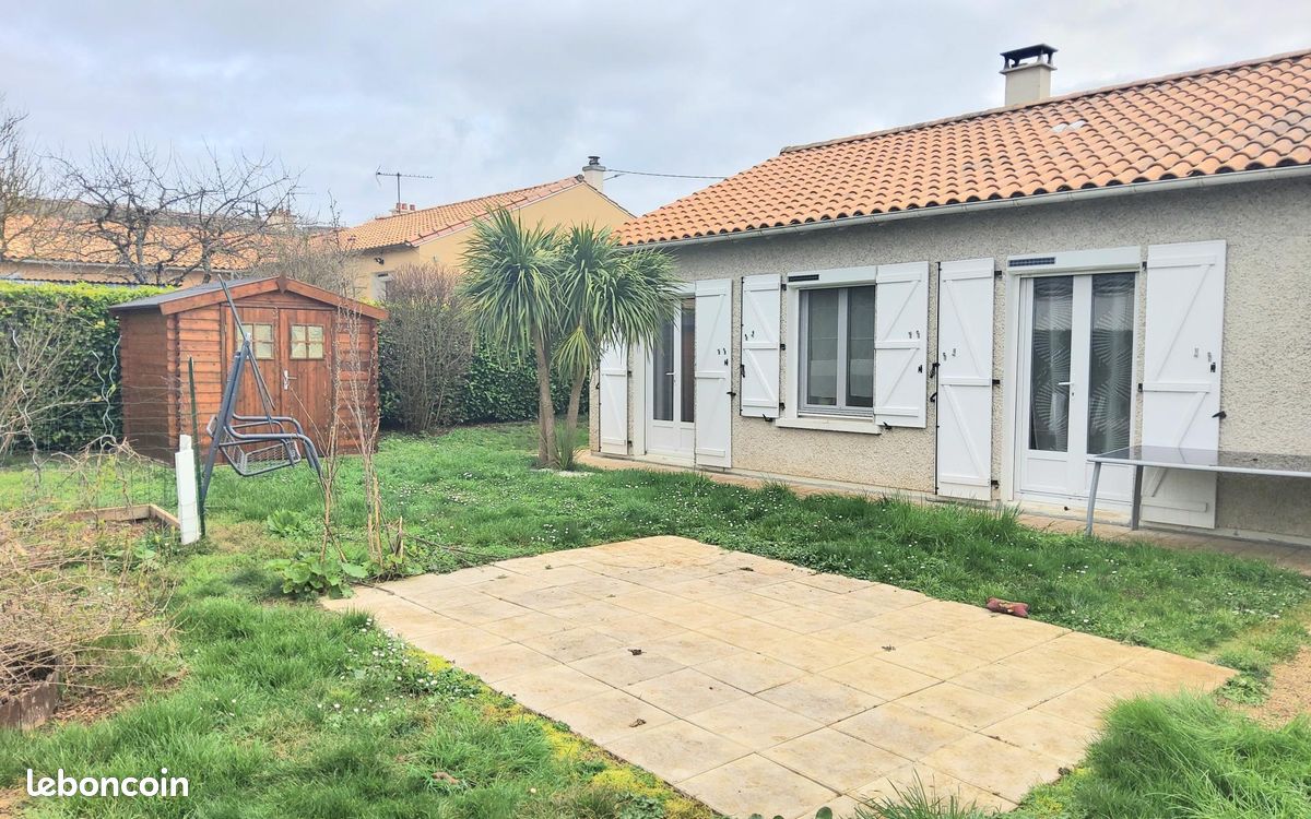 Pavillon 4 pièces 77 m² - Nanteuil 79400 (image principale 8)