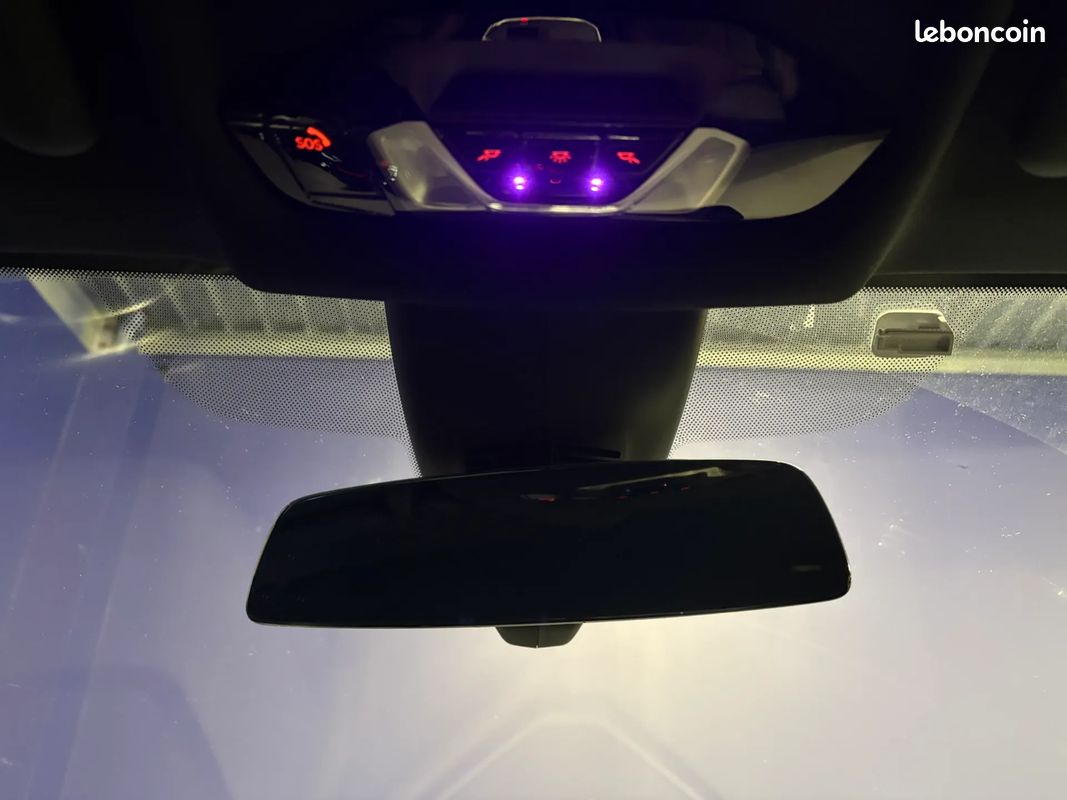 BMW 128Ti Série 1 2.0 265ch - CarPlay - Sièges chauffants - Covering - (image 24)