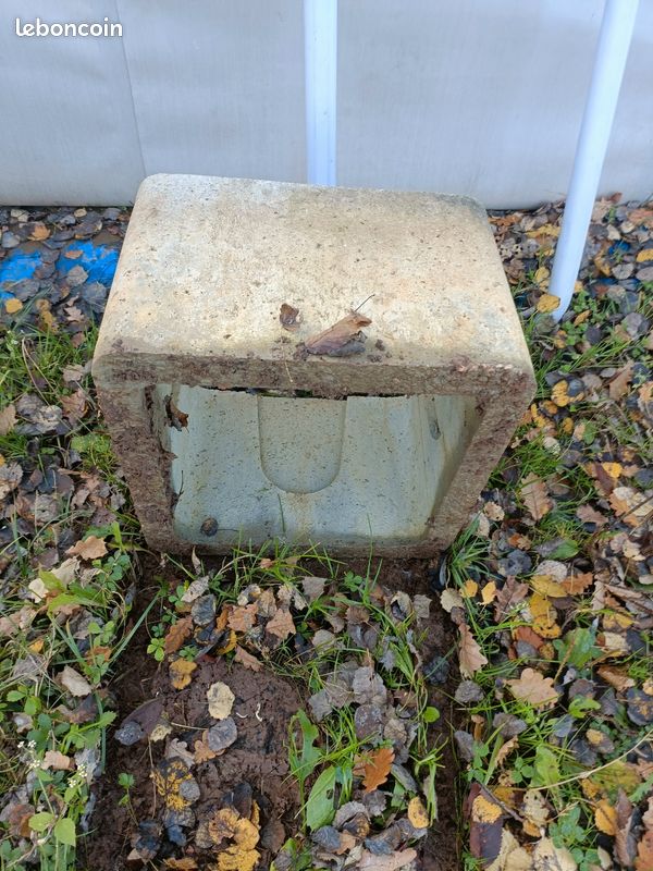 Regar d égout (image 1)