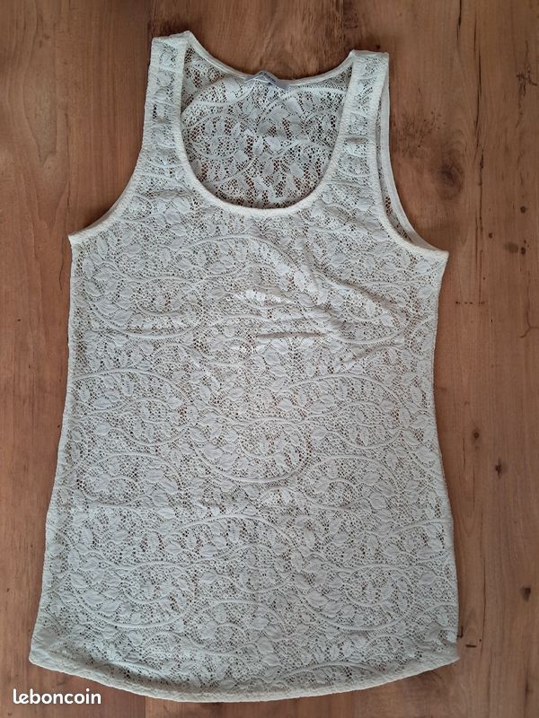 Top dentelle (image 1)