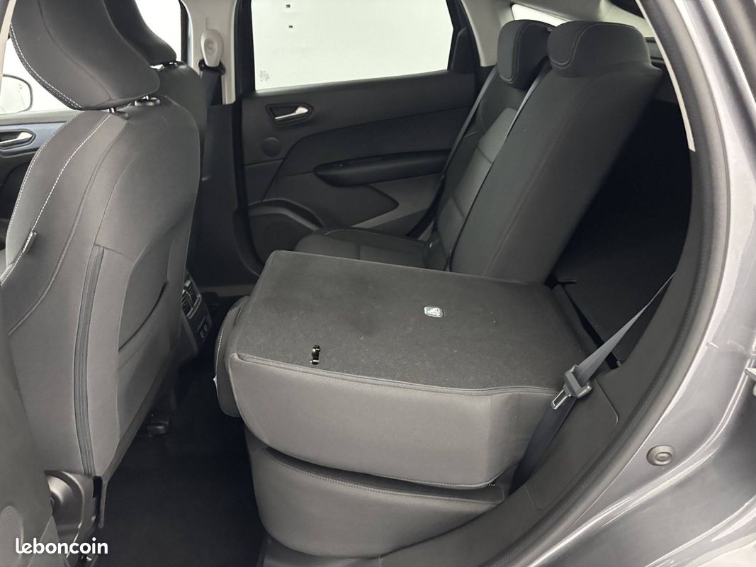 RENAULT Arkana E-Tech hybride 145 - 22 Evolution (image 30)