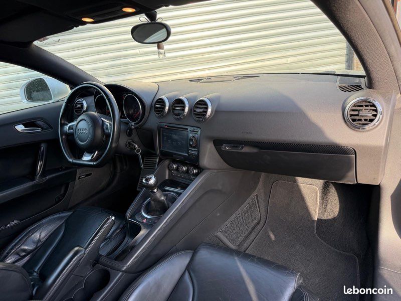 Audi TT 2L TFSI 200cv (image 3)