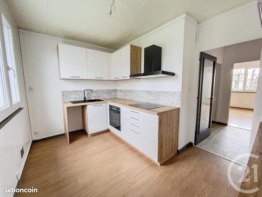 Appartement 3 pièces 68 m² · à Clermont-Ferrand · 68 m² · 688 €