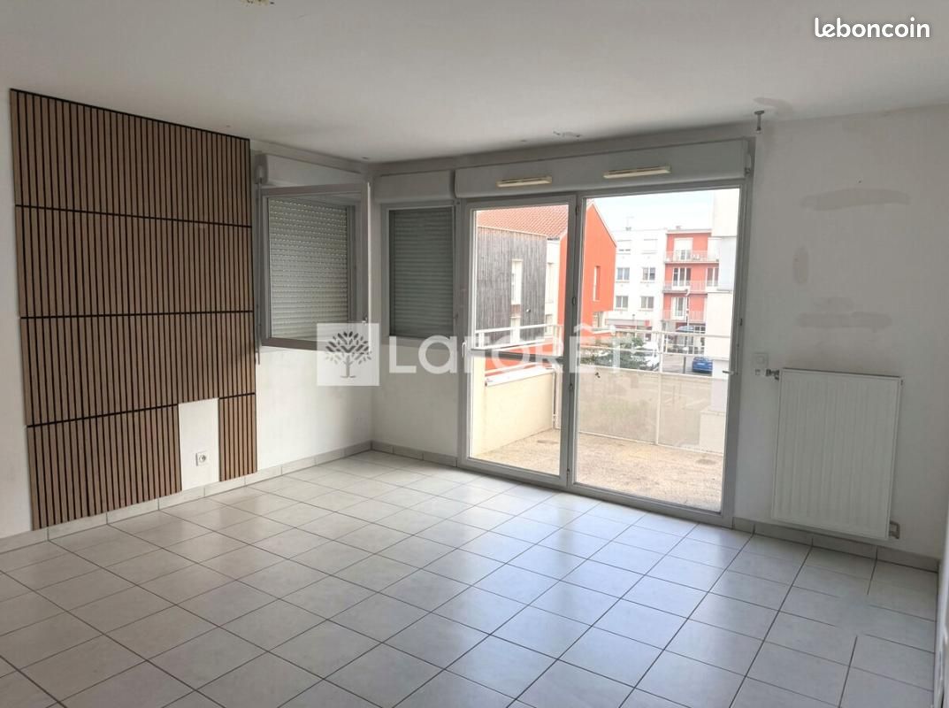 Appartement 3 pièces 59 m² · à Meyzieu · 59 m² · 792 €