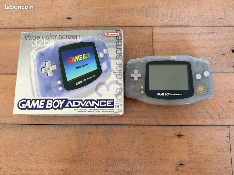 Game boy advance en boîte (image 1)
