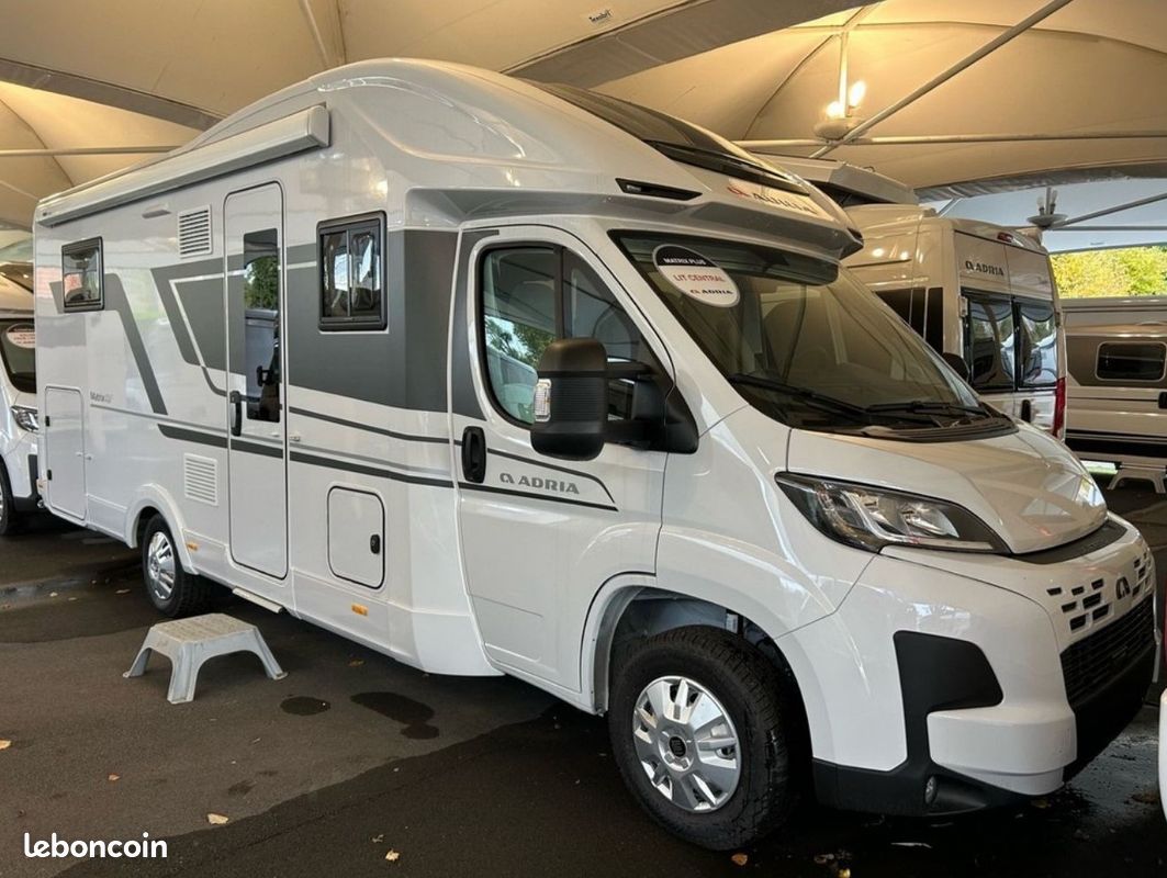 Adria matrix axess 650 dc (image 1)