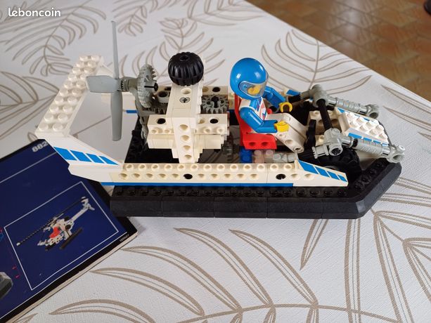 LEGO Technic 8824 Hovercraft Jeux Jouets