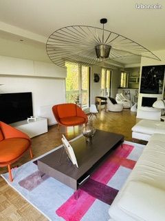 Appartement 3 pièces 94 m² · à Croix · 94 m² · 1 500 €/mois