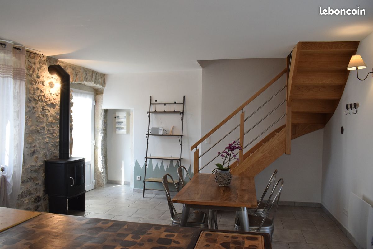 Location gite Ardèche "Petit Léo" disponible du 6 au 12 juillet 2025 (image 3)