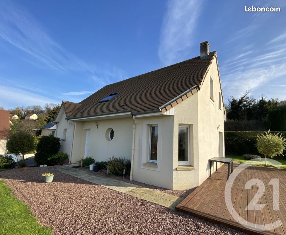 Maison 4 pièces 114 m² · à Lisieux · 114 m² · 316 500 €