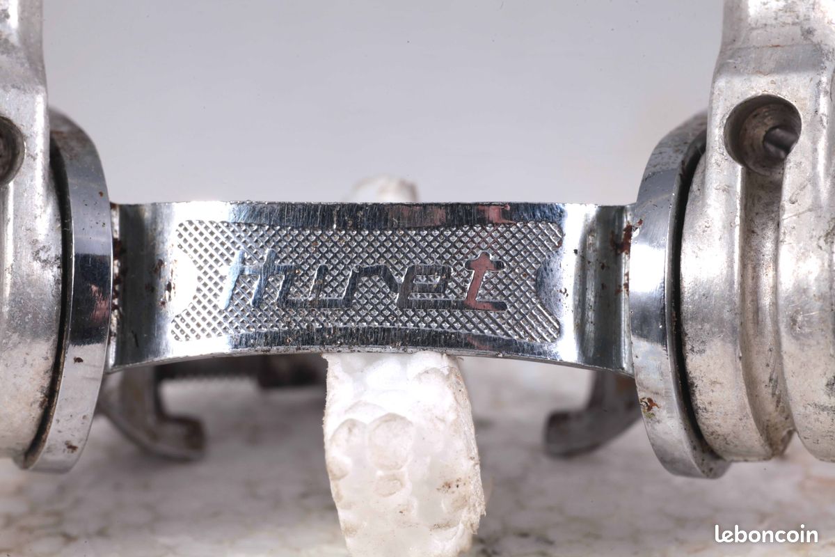 Leviers manettes shifters vitesses Huret