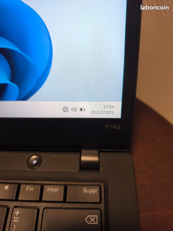 Lenovo Think Pad P14S (image 2)