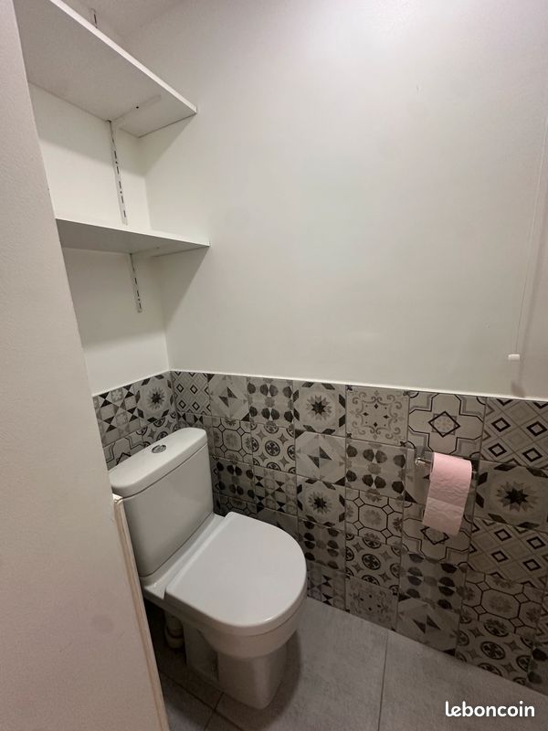 Chambre meublée POUR ETUDIANT(E) colocation Annecy (image 9)