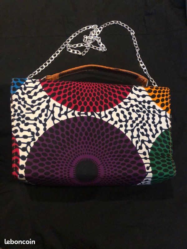 Sac à main en wax avec chaîne (image 3)