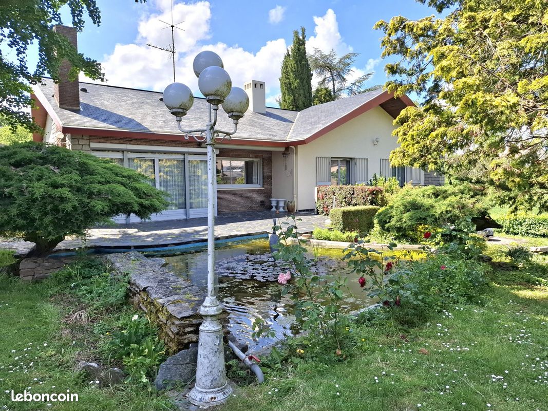 Maison 5 pièces 132 m² · à Beaumont-sur-Sarthe · 132 m² · 240 000 €