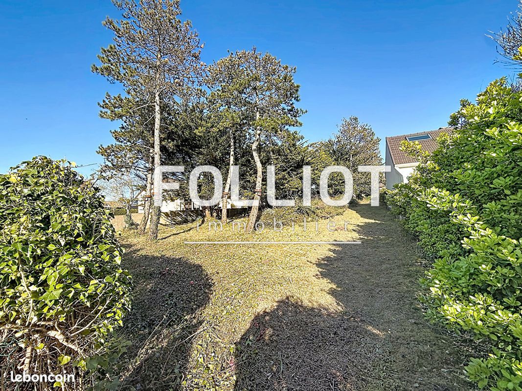 Terrain 548 m² · à Saint-Pair-sur-Mer · 548 m² · 192 000 €
