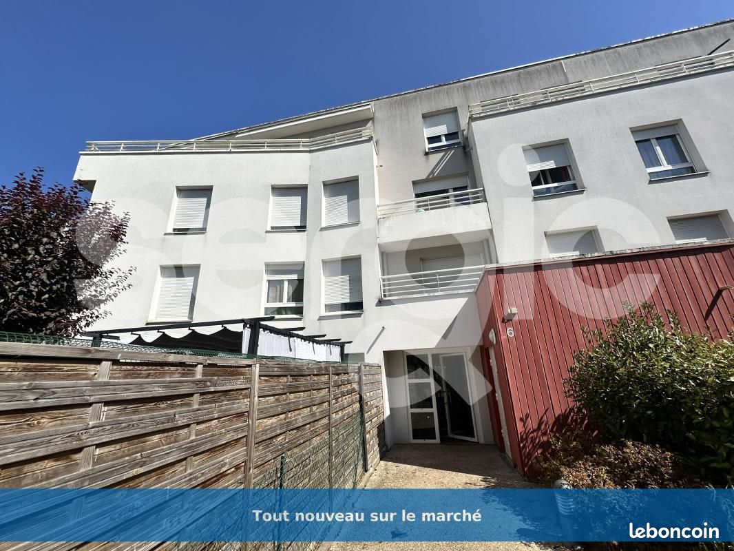Appartement 3 pièces 48 m² · à Corbeil-Essonnes · 48 m² · 870 €