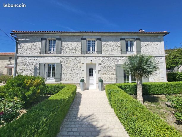 Ferme 11 pièces 239 m²