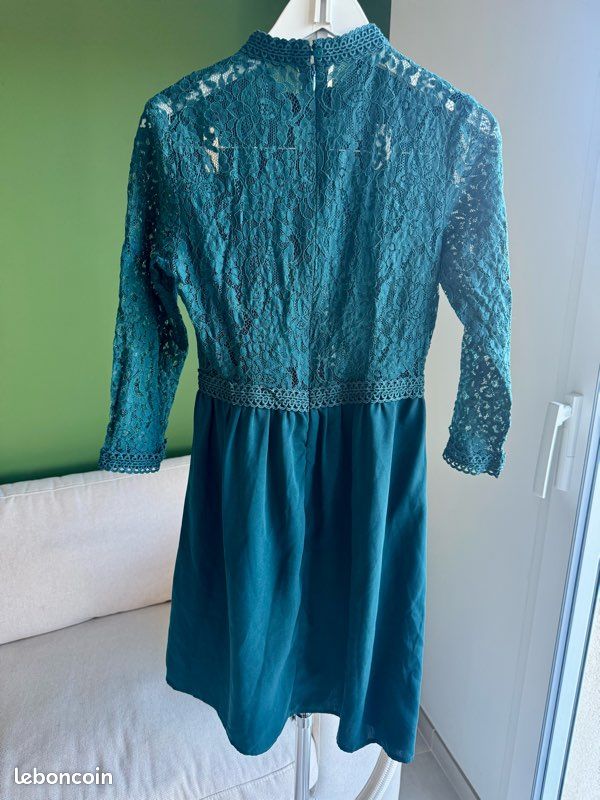 Robe Molly Bracken En Dentelle Blanche Cassé - Taille 34 - État Très Bon - Longueur 84 Cm