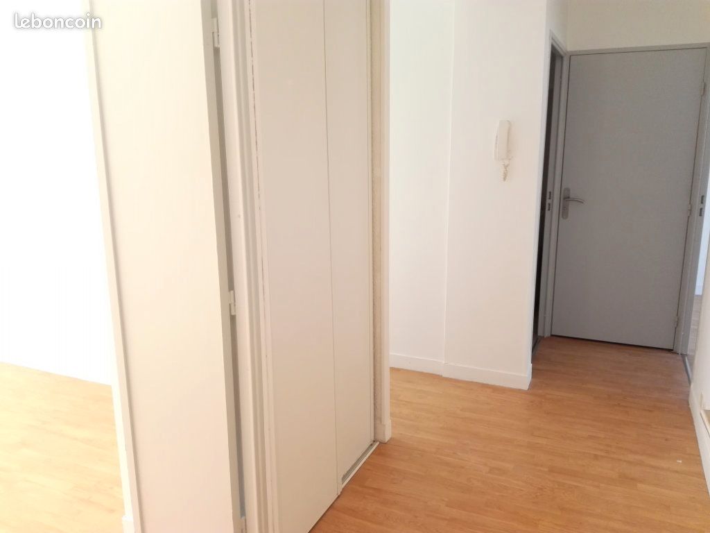 Appartement 2 pièces 48 m² · à Clermont-Ferrand · 48 m² · 600 €/mois