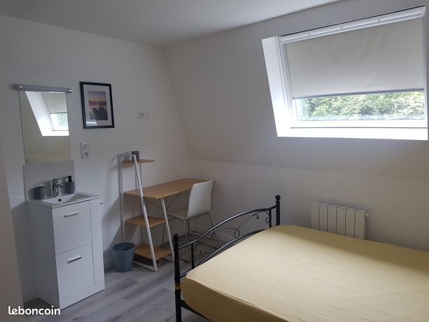 Appartement chambre douche privée YNOV ET EDHECH