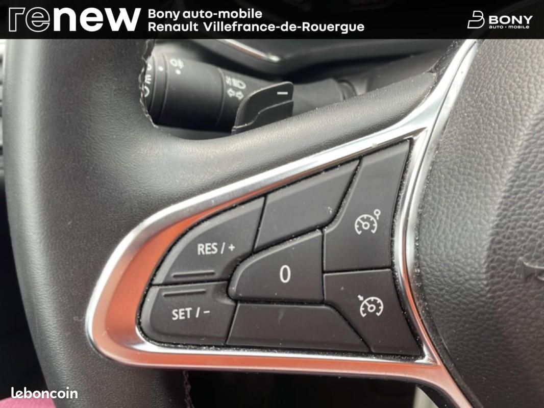 Renault Captur TCe 160 EDC - 21 Intens (image 21)