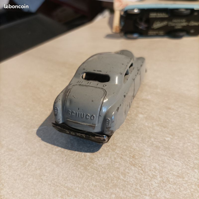 Voiture Miniature Varianto Limo 1/43 Par Schuco - Neuve Sous Boîte