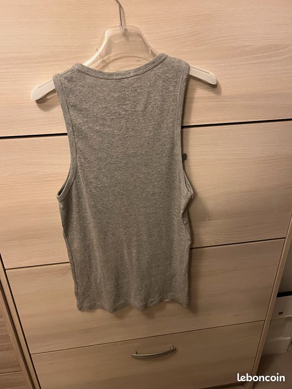 Tee shirt (image 2)
