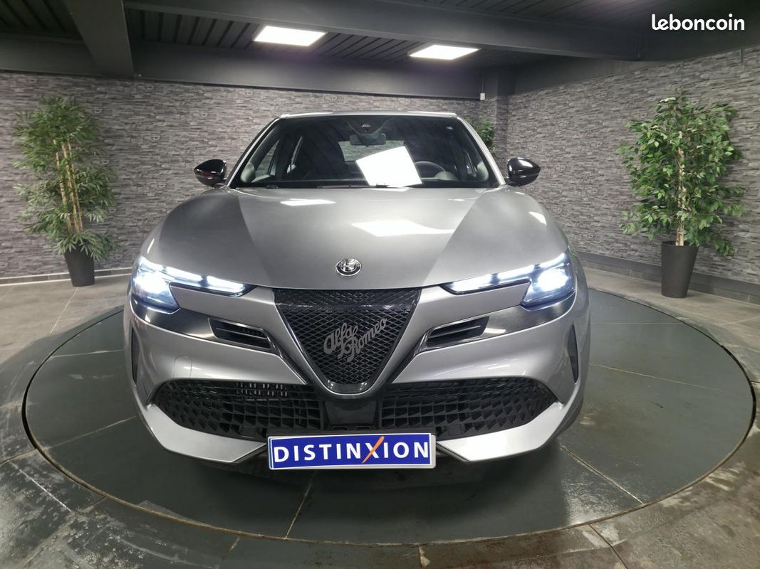 ALFA ROMEO JUNIOR 1.2 Ibrida - 136 - BV eDCT6 (image 8)