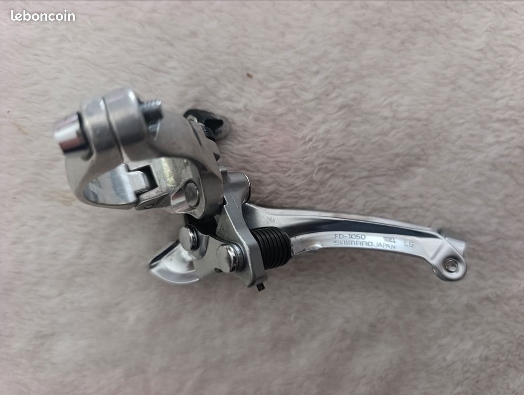 Vieux Dérailleur Route Brasage Dérailleur Avant Shimano 105 FD-1050
