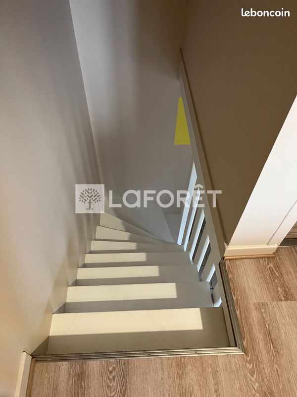 Duplex 2 pièces 22 m² - Brive-la-Gaillarde 19100 (image principale 3)