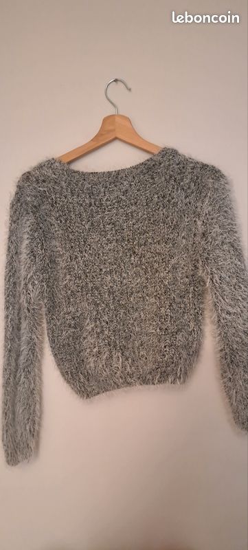 Pull gris (image 3)