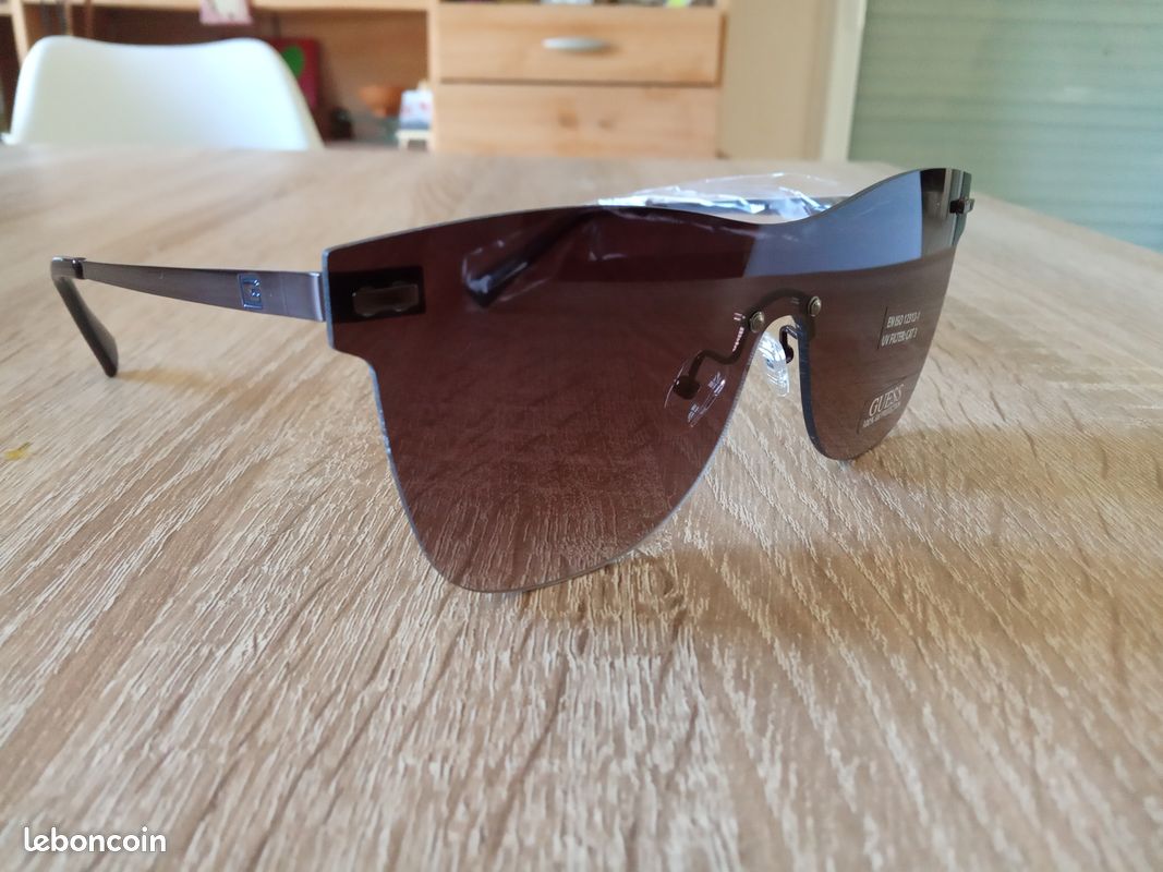 Lunettes de soleil GUESS homme (image 2)