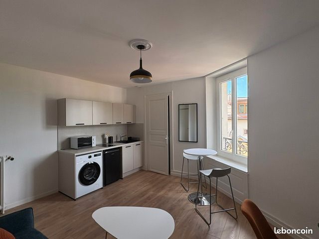 Appartement 1 pièce 19 m² · à Gex · 19 m² · 845 €/mois