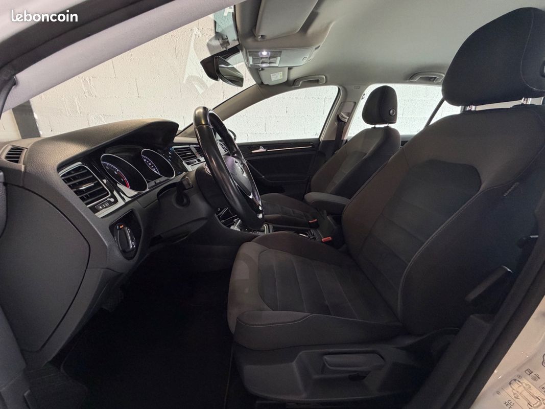 Volkswagen Golf VII Berline Carat BMT DSG CAMERA/CARPLAY/RADARS AV&ARR/ACCÈS ET DÉMARRAGE SANS CLÉ (image 8)