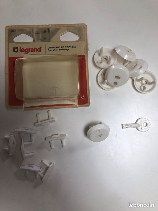 Obturateur de prises (image 1)