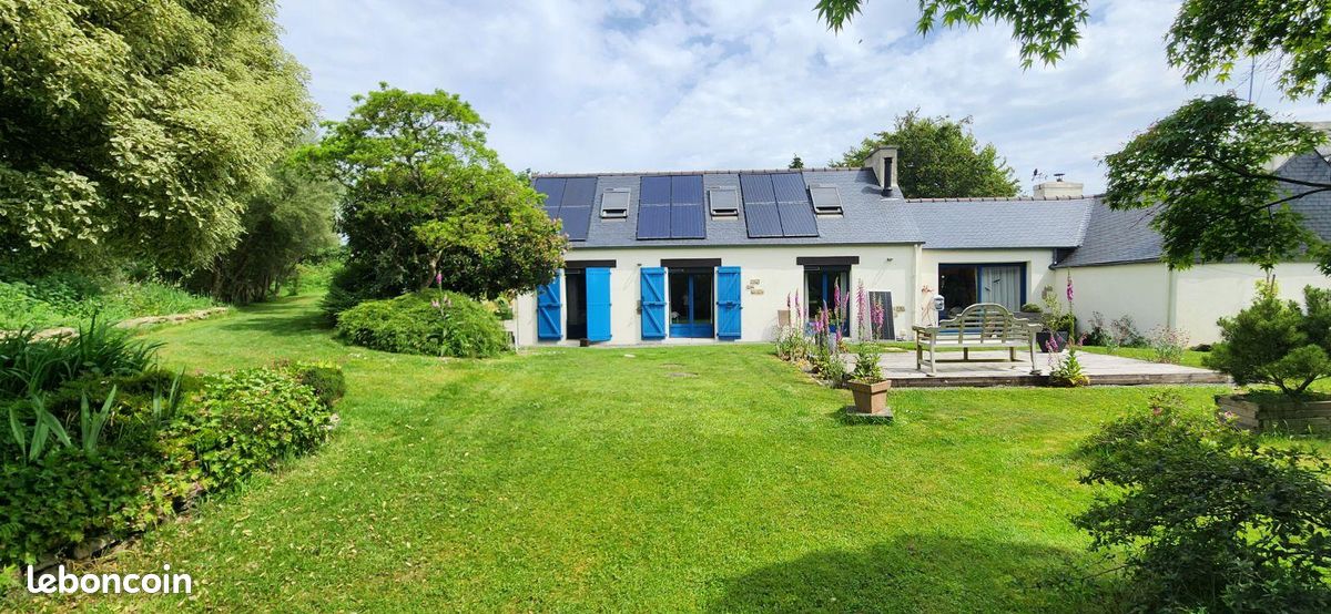 Maison 6 pièces 128 m² · à Guerlesquin · 128 m² · 262 000 €