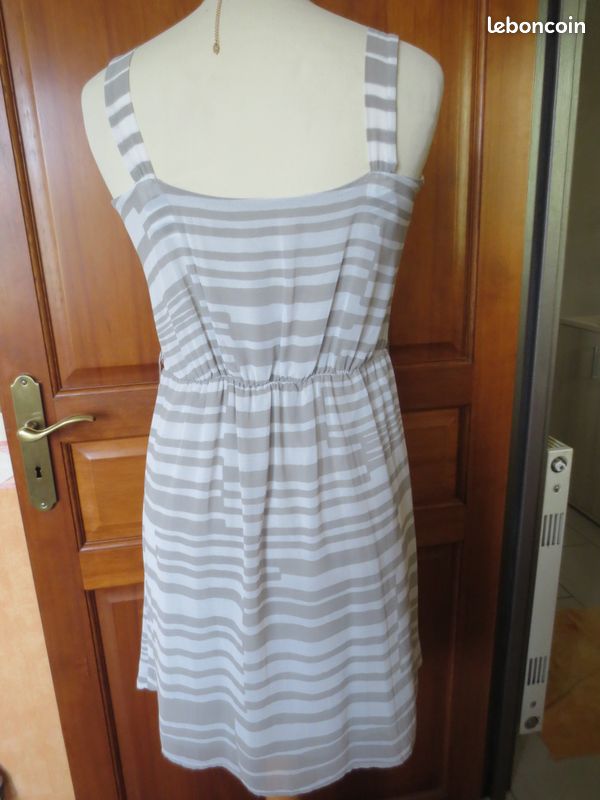 Robe taille 38 La Fée Maraboutée (image 3)