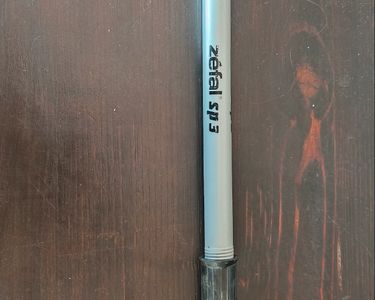 Pompe et compresseur Zefal Pompe mini route-vtt mini jet resine blanche