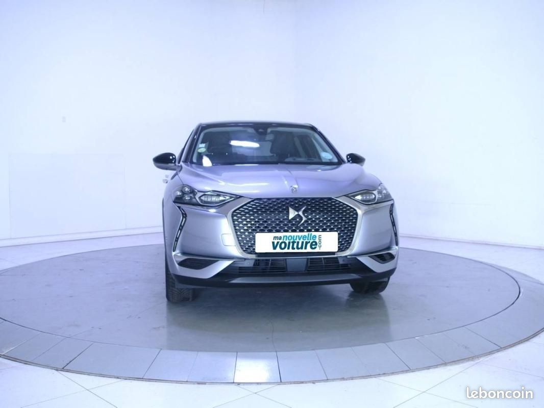 DS 3 Crossback DS3 BlueHDi 130 EAT8 - Grand Chic (image 2)