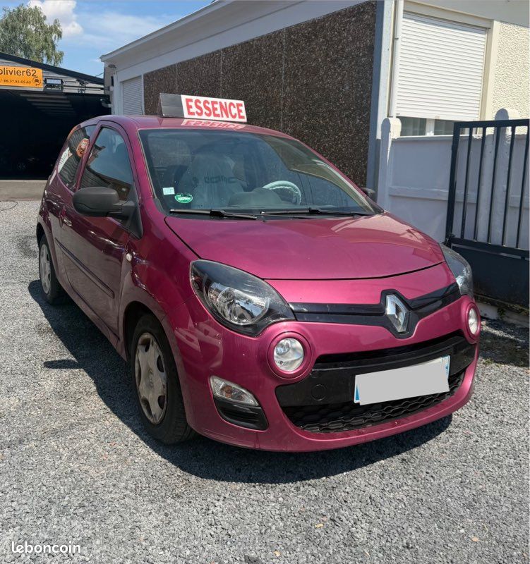 Renault Twingo II 1.2i 75ch centralisation/vitre électrique/régulateur/Limiteur/rétroviseur électrique (image 2)
