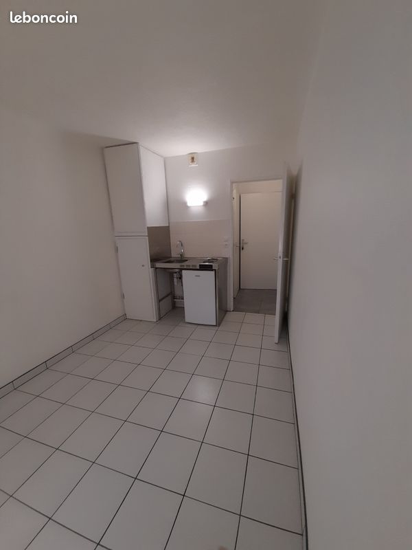 Appartement 1 pièce 13 m² · à Tours · 13 m² · 360 €/mois