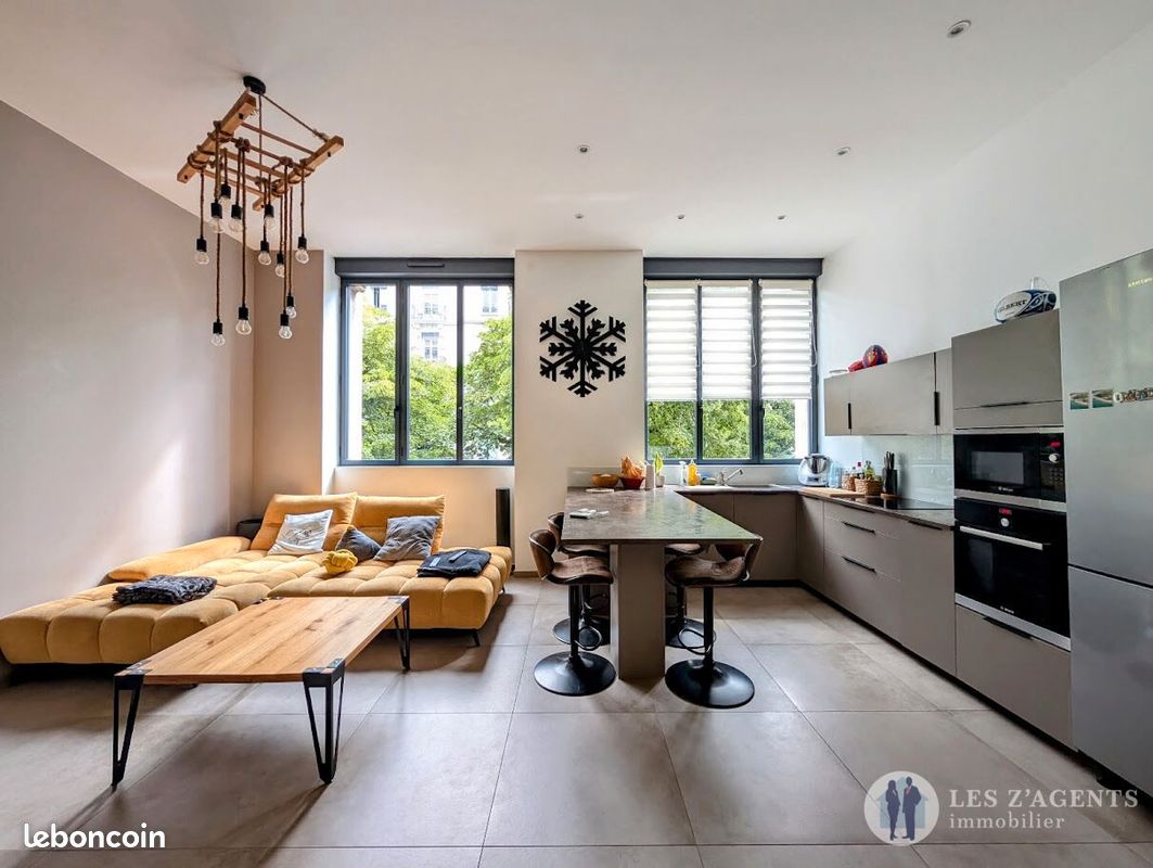 Appartement 3 pièces 70 m² · à Grenoble · 70 m² · 1 150 €/mois