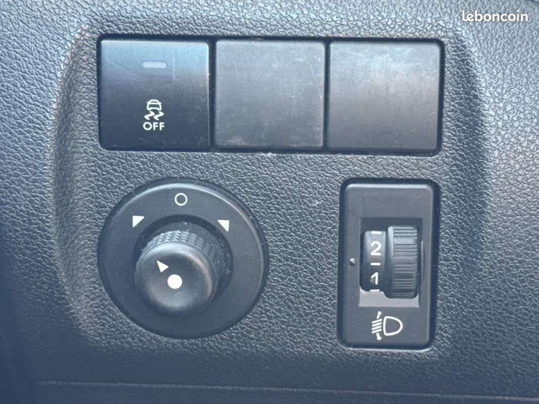 Citroën Berlingo FOURGON L1 BlueHDi 75 CONFORT (image 14)